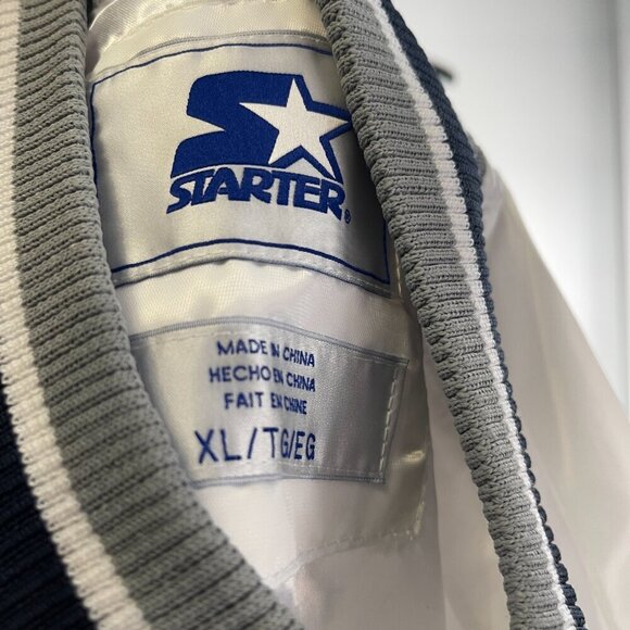 Starter Dallas Cowboys light weight Satin Jacket size XL or 2XL - Picture 3 of 4